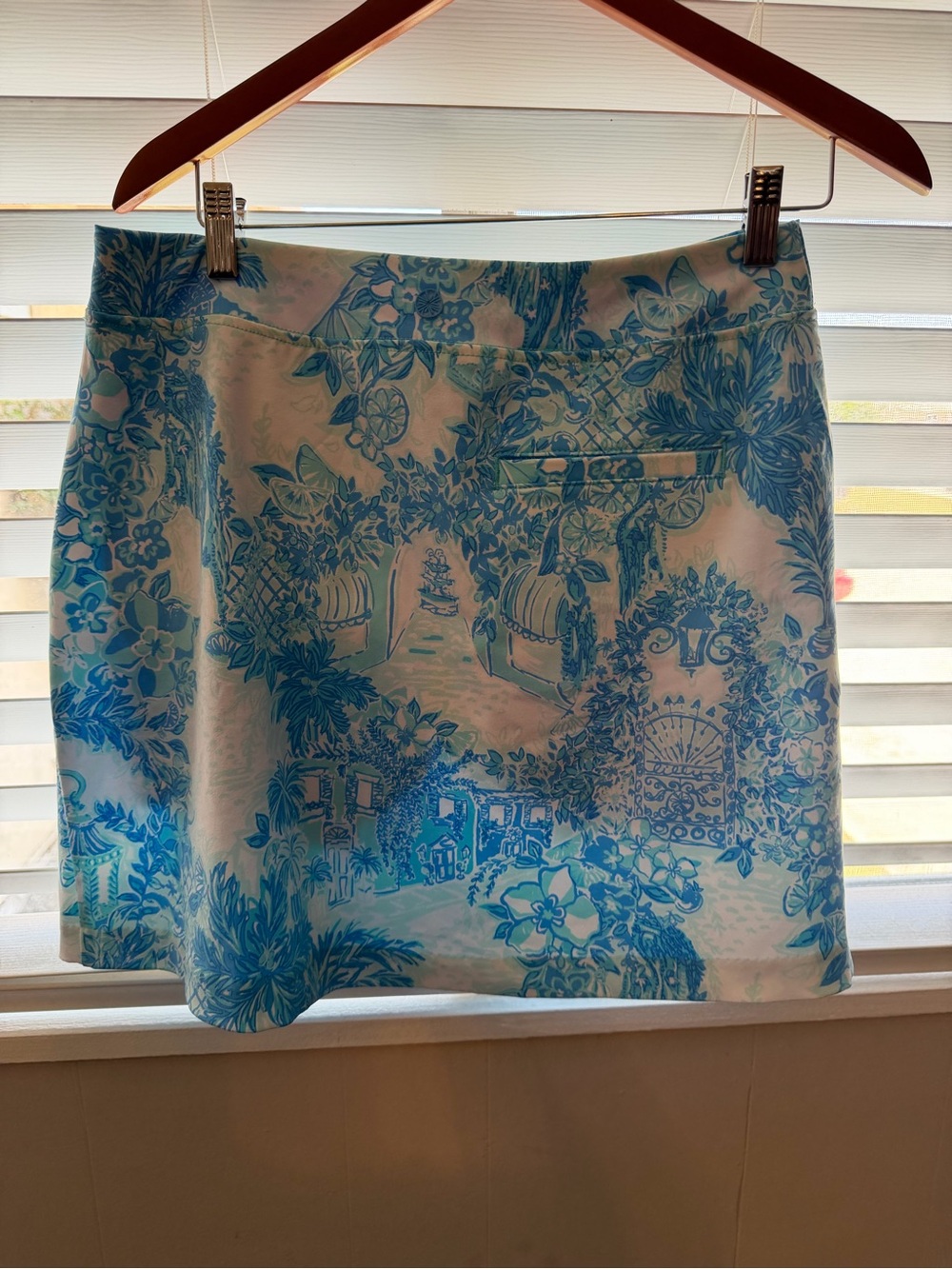 LILLY PULITZER Daphne Skort Luxletic Toile Me About It size SPF 50+ size 8 - Picture 5 of 8